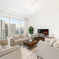 Luxe 2BR in Downtown Dubai | Walk to Dubai Mall