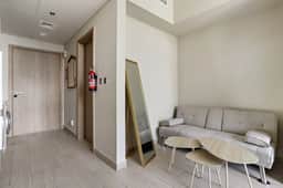 Cozy Studio w/ Pool View | 15mn to Downtown - Image 3