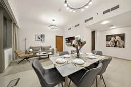 Elegant 2BR w/ Panoramic Marina View - Image 4