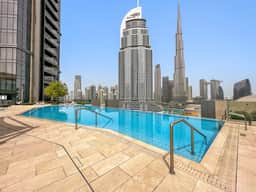 Luxe 1BR in Downtown with Dubai Mall Access - Image 5