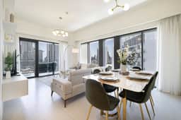 Luxurious 2BR with Panoramic Burj Khalifa Views - Image 4