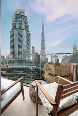 Luxury 1BR w/ Full Burj Views | Dubai Mall Access - Image 5