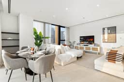 Spacious 2BR in Business Bay | Canal View - Image 5