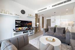 Stunning 2BR with Panoramic Creek Harbour Views - Image 3