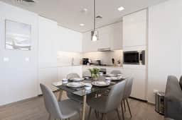 Stunning 2BR with Panoramic Creek Harbour Views - Image 4