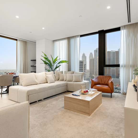 Spacious 2BR in Business Bay | Canal View - Image 1