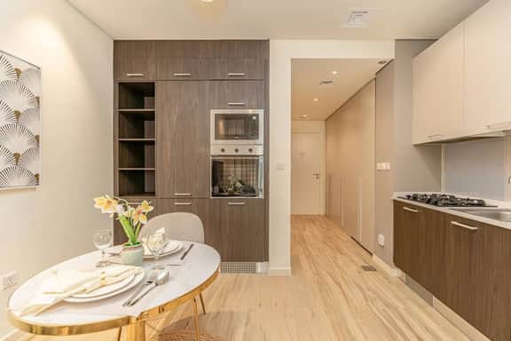 Cozy Studio with Pool & Patio | JVC - Image 4