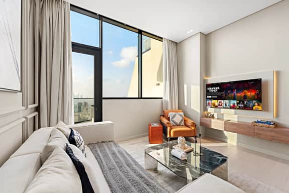 Luxe 1BR in JVC with Private Jacuzzi & Pool Access - Image 2