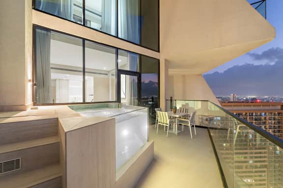 Luxe 1BR in JVC with Private Jacuzzi & Pool Access - Image 3