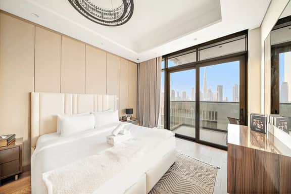 Luxe 1BR w/ Burj Khalifa View | 10mn to Dubai Mall - Image 2