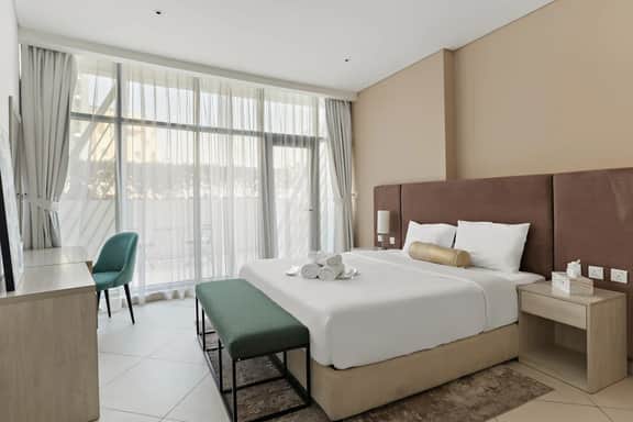 Luxe 2BR in Seven Palm w/ Beach Access & Near Mall - Image 2