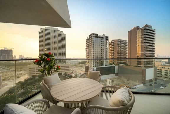 Luxury 1BR in JVC w/ Balcony & Private Jacuzzi - Image 5