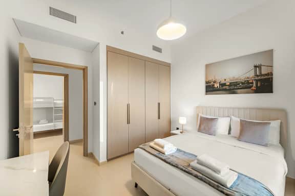 Luxury 4BR w/Burj View | Pool & Gym | Downtown - Image 3