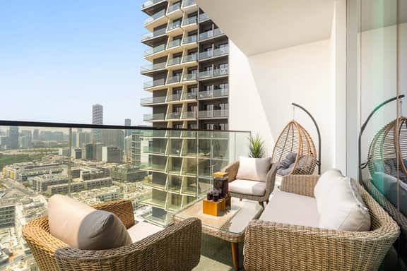 Stylish 1BR in JVC | Pool & Gym Access - Image 5