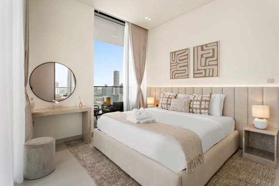 Cozy 1BR in JVC w/ Balcony | Pool & Gym - Image 1
