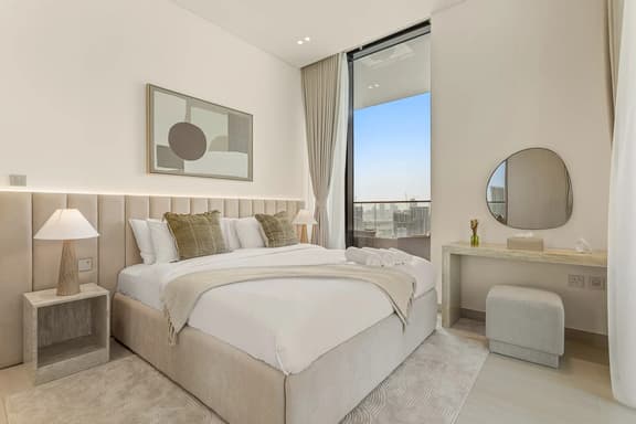 Stylish 1BR in JVC | Pool & Gym Access - Image 1